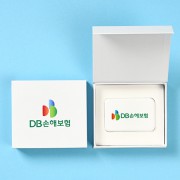 컴팩트 맥세이프 보조배터리 5000mAh+자석싸바리