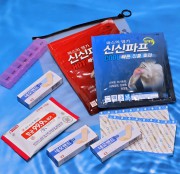 신신제약 신신파스10매+손소독 티슈10매+네오밴드+1주일 약통+ 지퍼 파우치